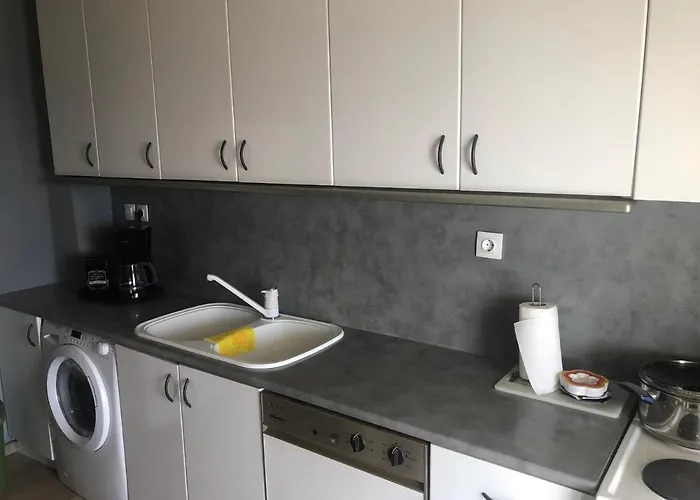 District 01 Beachfront 美塔摩尔弗斯