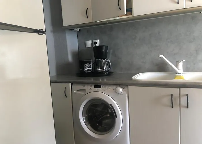 District 01 Beachfront 美塔摩尔弗斯