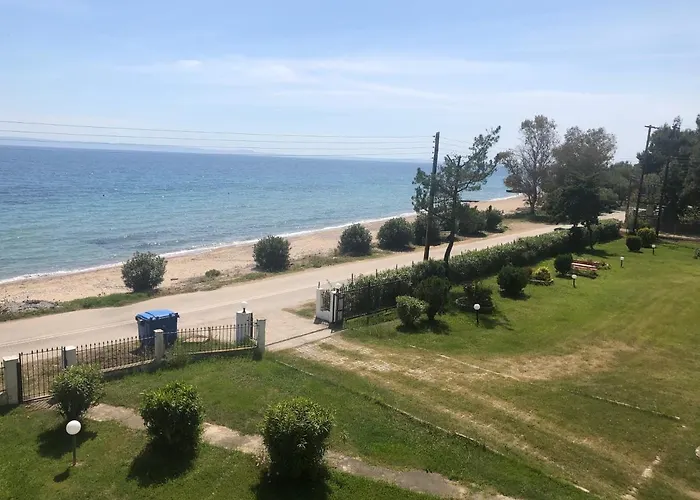 Tatil Evi District 01 Beachfront Metamorfosi (Sithonia)